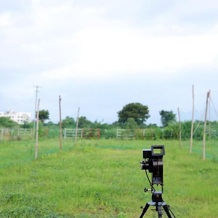 Leena Resort Garudeshwar Exterior photo